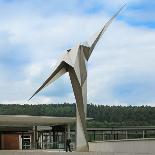 13/89 - Erich Hauser - dh1tut230c