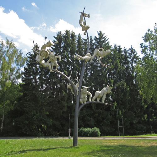 Schelmenbaum - Peter Lenk - dh1tut431